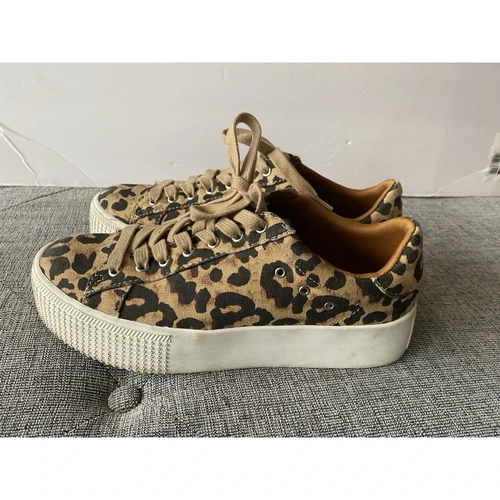 Steve Madden Women's Holmes Platform Leopard Print Sneaker. Size 8.5 - Picture 1 of 7